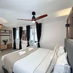 Central Paris - Premium Studio For 3