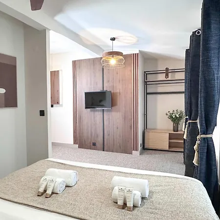 - Premium For 3 Appartamento Parigi